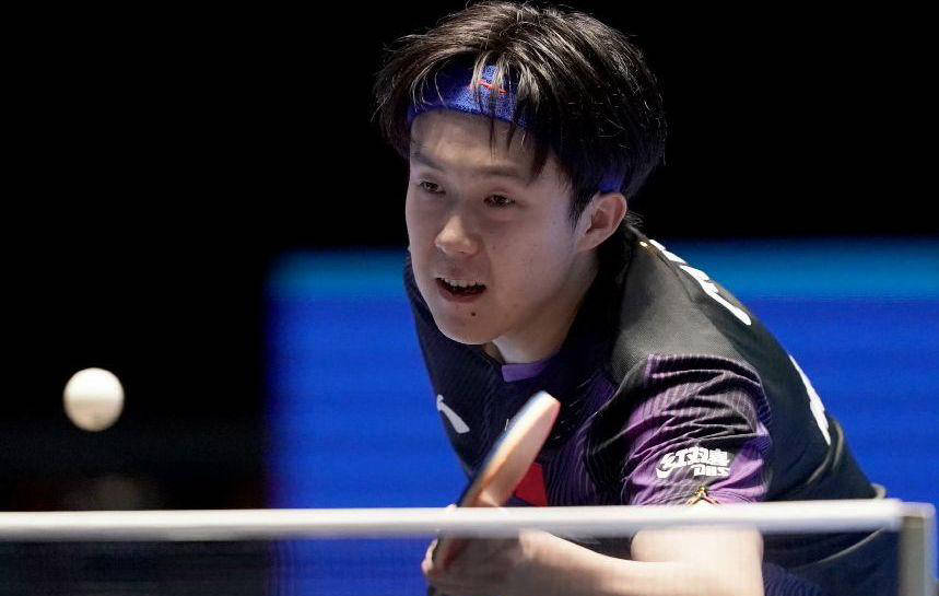乒乓球亚洲杯战报：王楚钦三连胜轻松晋级！张本智和虽败犹荣顺利进入16强